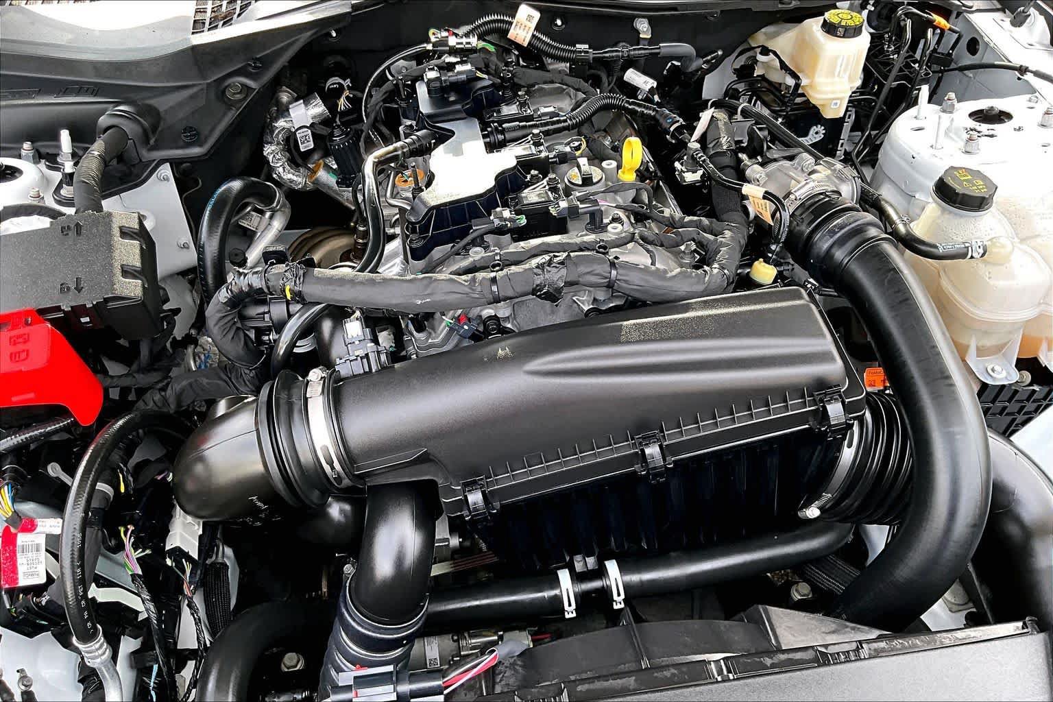 Certified 2025 Ford Mustang Coupe RWD image 33