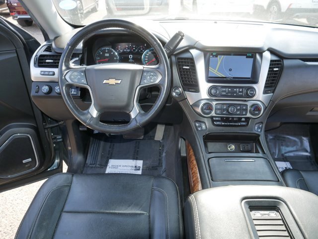 Used 2020 Chevrolet Suburban Premier AWD/4WD image 21