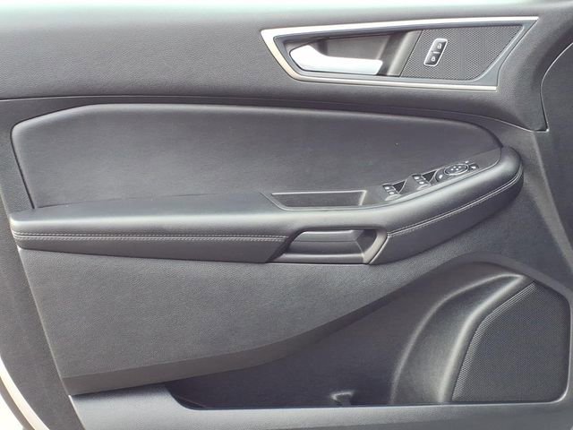 Certified 2023 Ford Edge SEL w/ Convenience Package AWD/4WD image 9