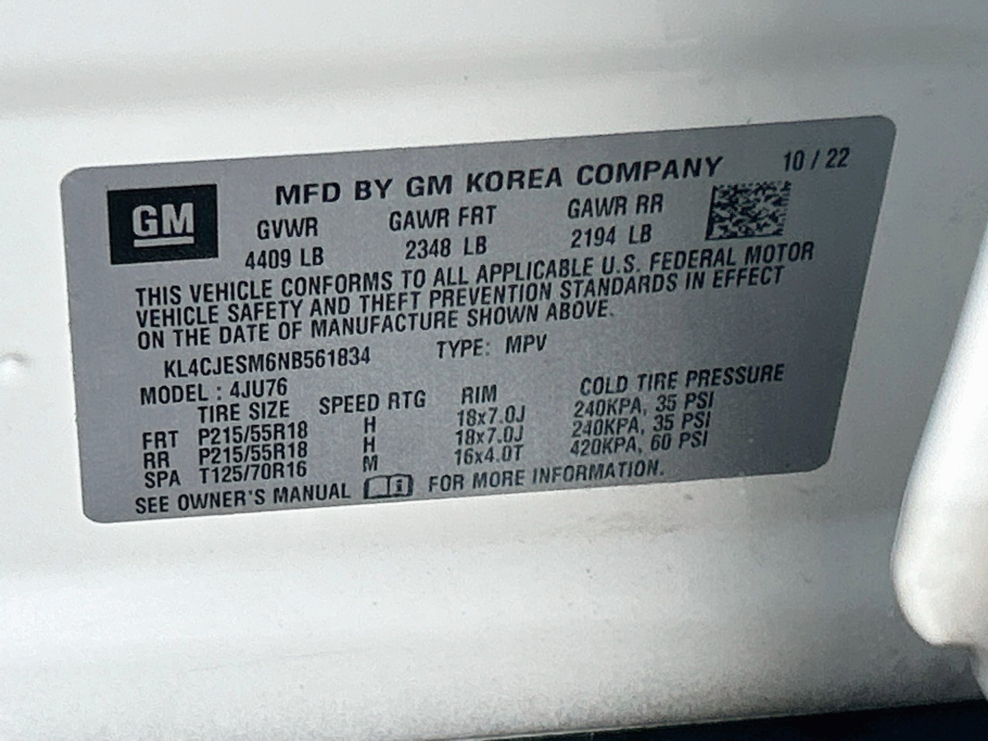Used 2022 Buick Encore Preferred w/ Safety Package AWD/4WD image 30