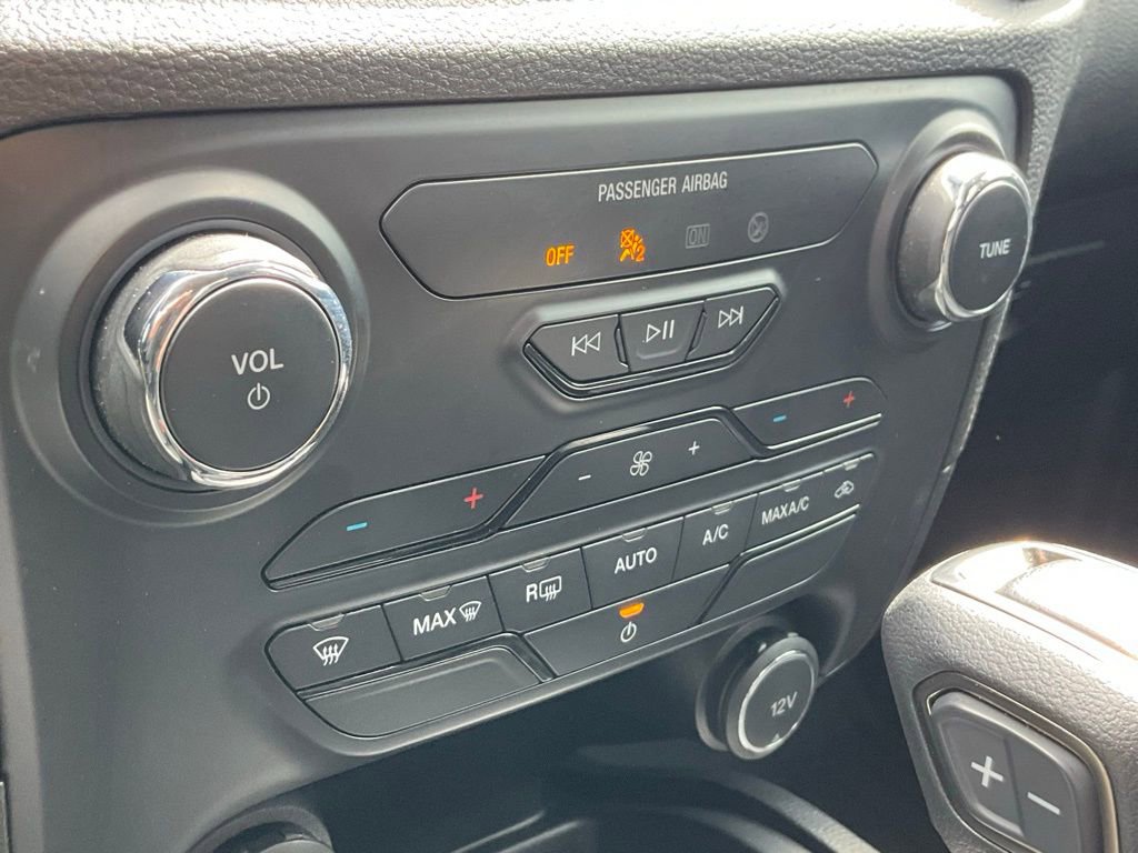 Certified 2020 Ford Ranger XLT w/ Equipment Group 301A Mid image 11