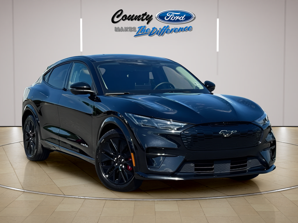Certified 2025 Ford Mustang Mach-E Premium w/ Sport Appearance Package AWD/4WD image 1
