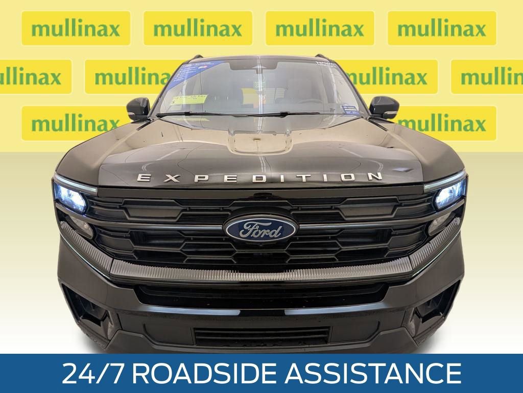 Certified 2025 Ford Expedition Max Active image 8