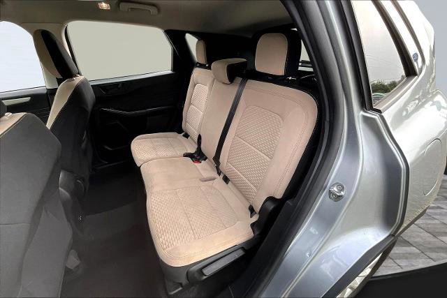Certified 2022 Ford Escape SE image 31