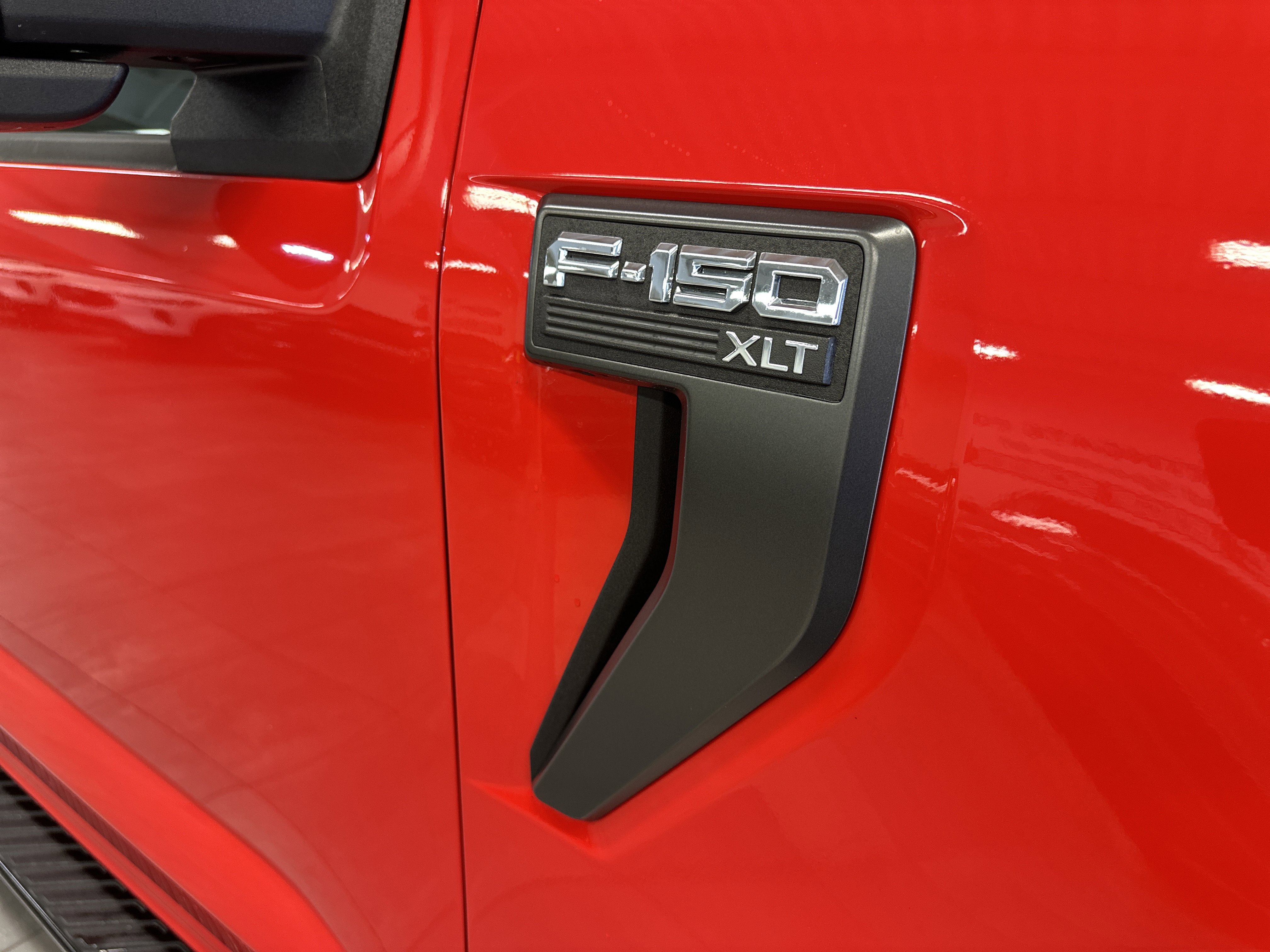 Certified 2023 Ford F150 XLT w/ Equipment Group 302A High image 10