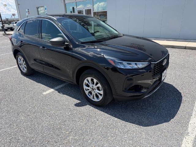 Certified 2024 Ford Escape Active AWD/4WD image 2