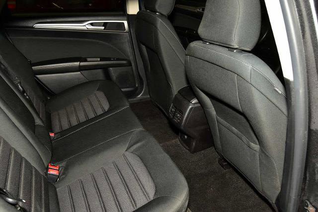 Certified 2020 Ford Fusion SE image 21