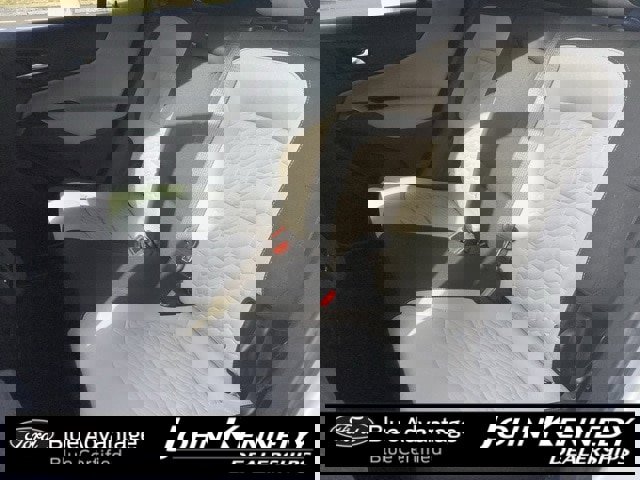 Used 2020 Chevrolet Equinox LT image 23