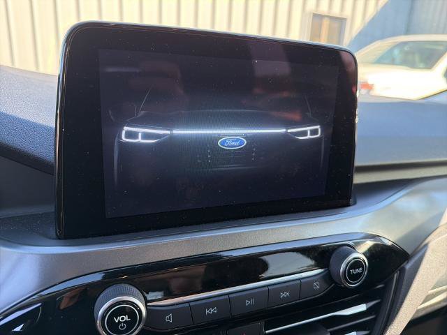 Certified 2025 Ford Escape Active w/ Cold Weather Package AWD/4WD image 10