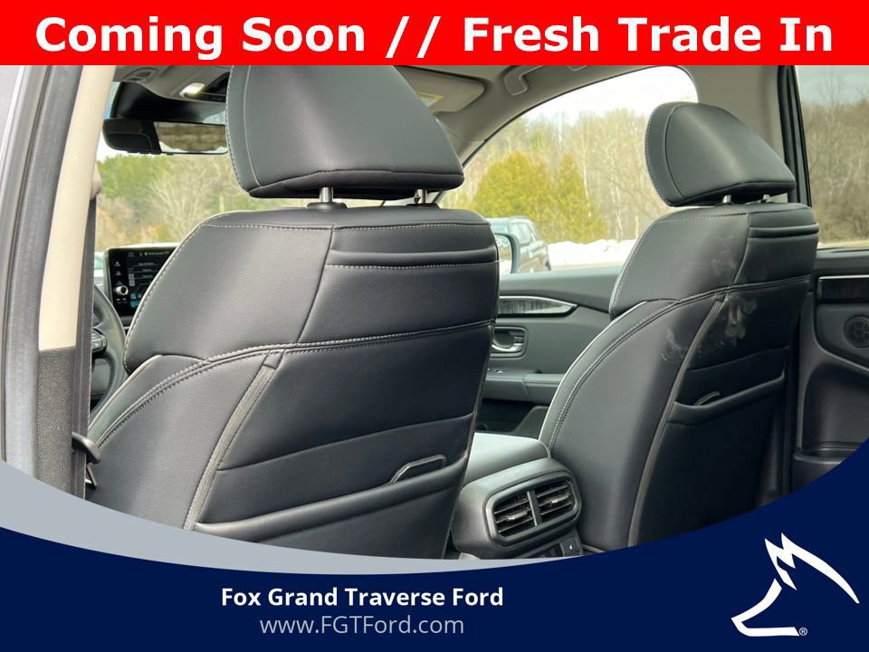 Used 2024 Honda Pilot Elite image 36