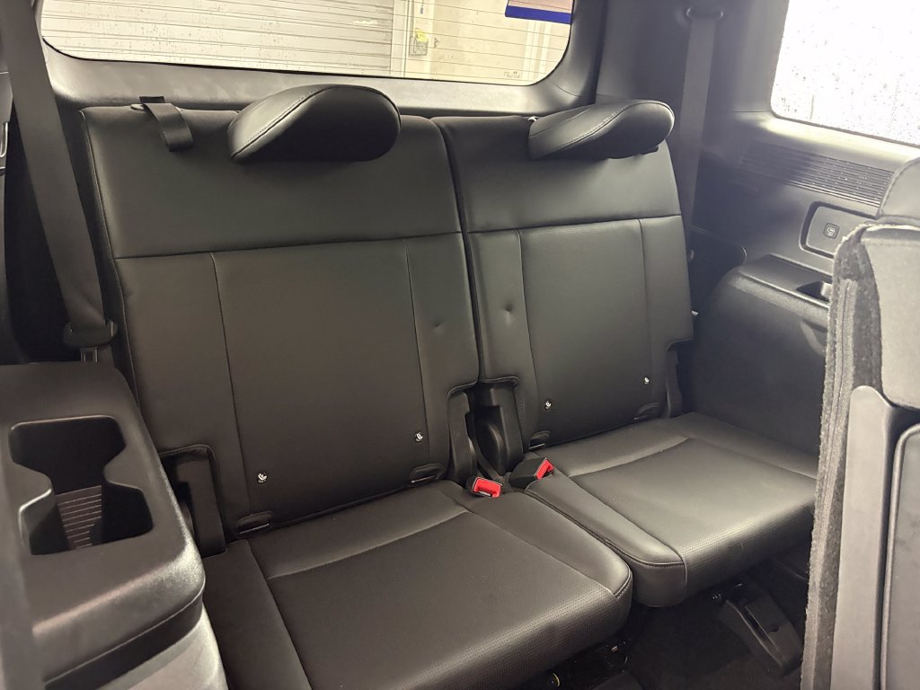 Used 2024 Hyundai Santa Fe Limited AWD/4WD image 35