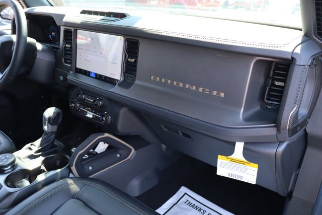 Certified 2025 Ford Bronco Badlands w/ Sasquatch Package AWD/4WD image 50