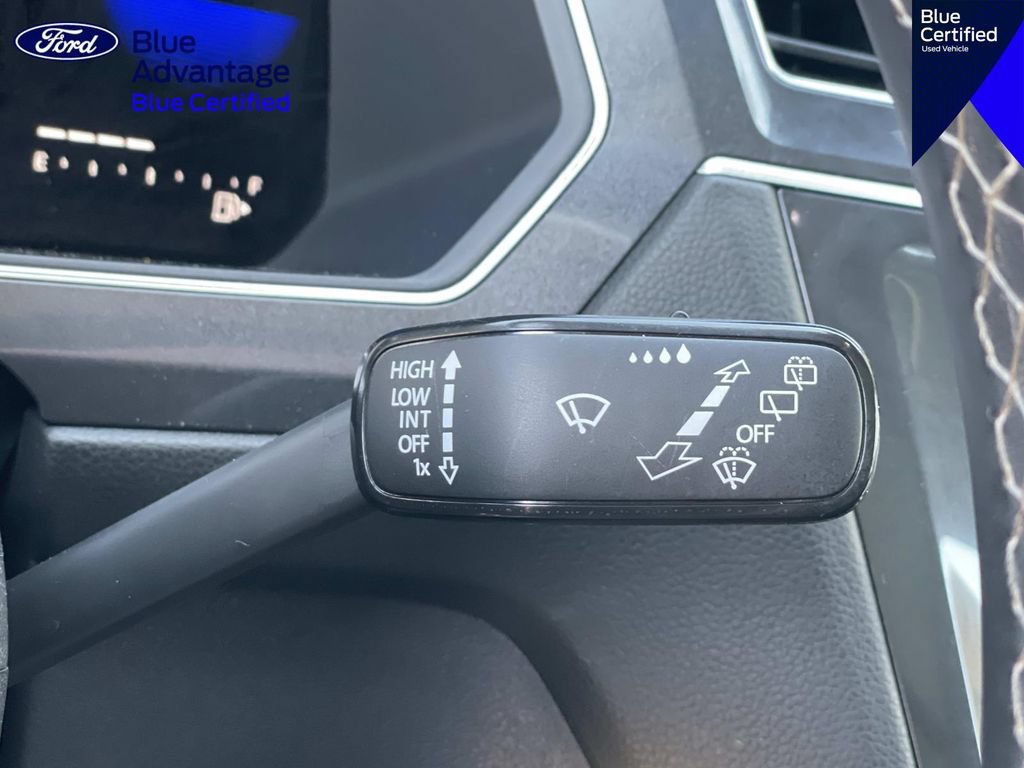 Used 2023 Volkswagen Tiguan SE FWD image 22