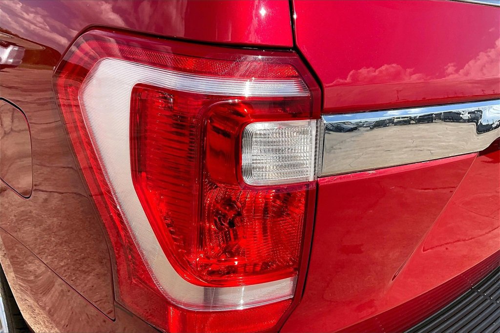 Certified 2021 Ford Expedition Max XLT image 20