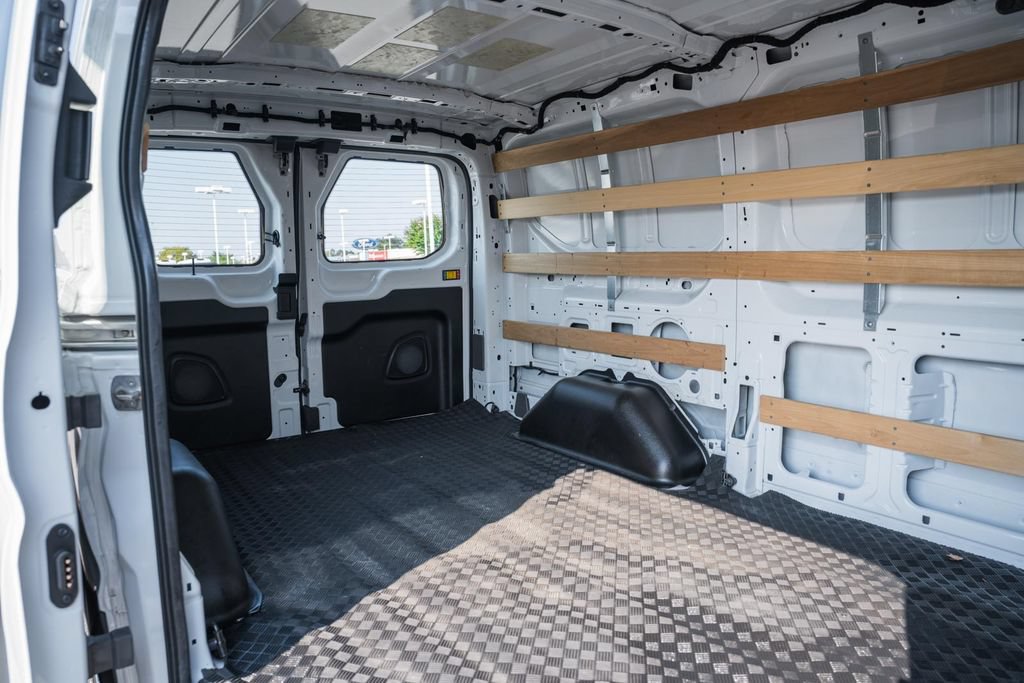Certified 2025 Ford Transit 250 Low Roof w/ Exterior Upgrade Package RWD image 37