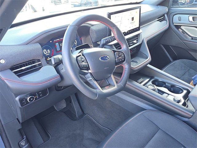 Certified 2025 Ford Explorer ST image 16