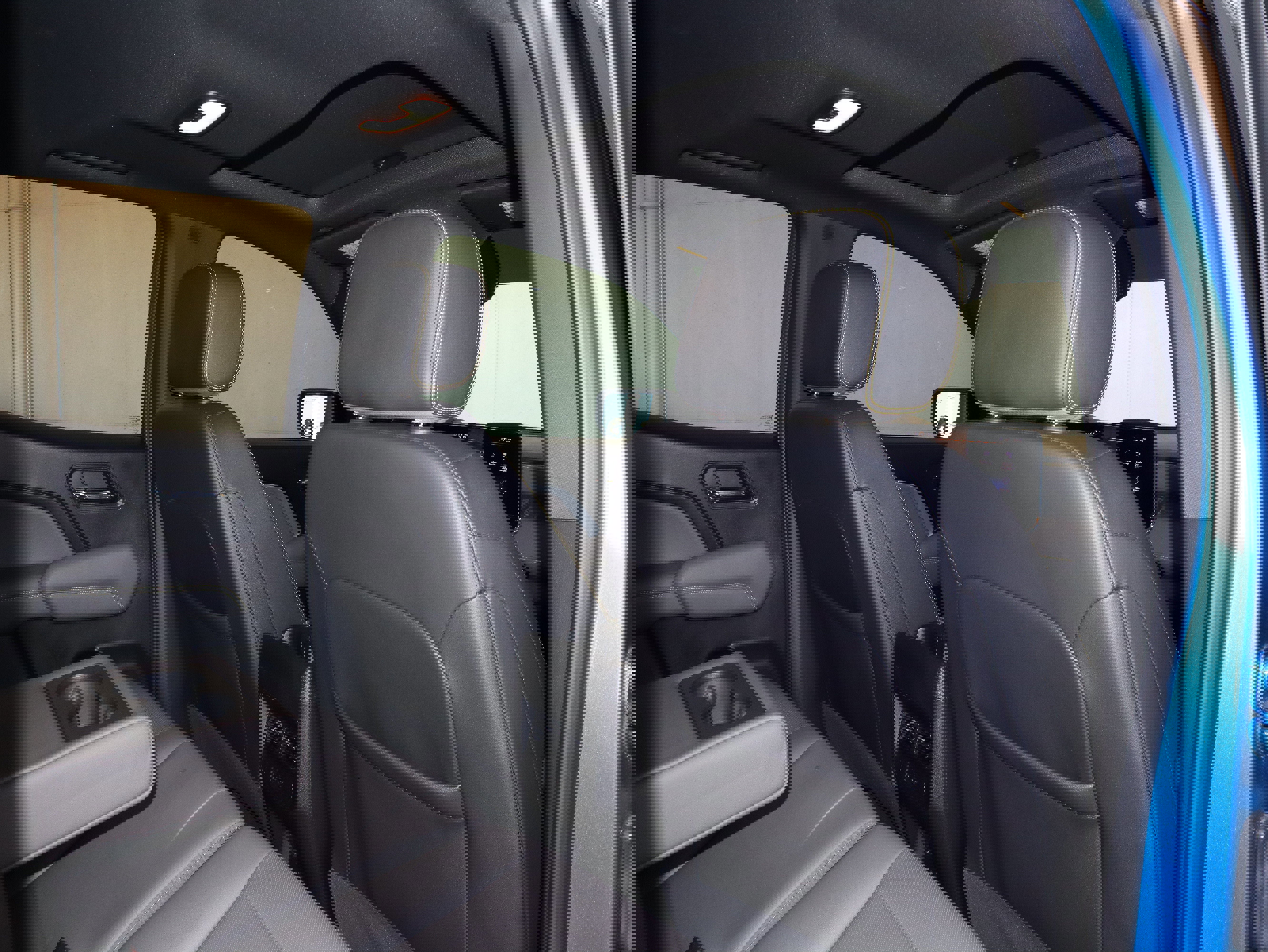 Used 2023 Chevrolet Colorado ZR2 w/ ZR2 Convenience Package III image 44