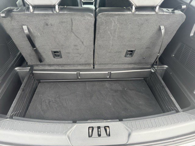 Certified 2023 Ford Explorer XLT w/ Equipment Group 202A image 30