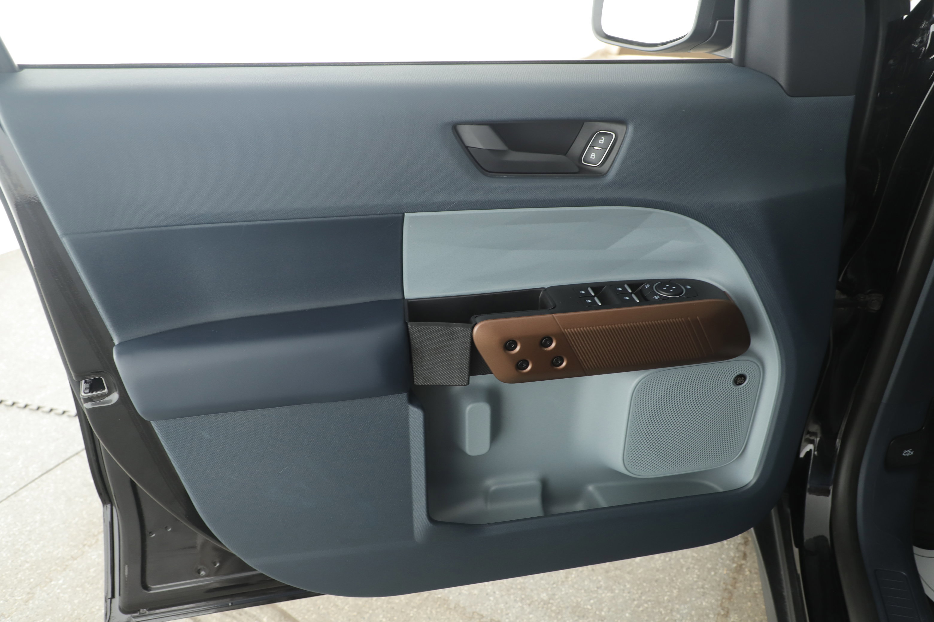 Certified 2024 Ford Maverick Lariat image 10