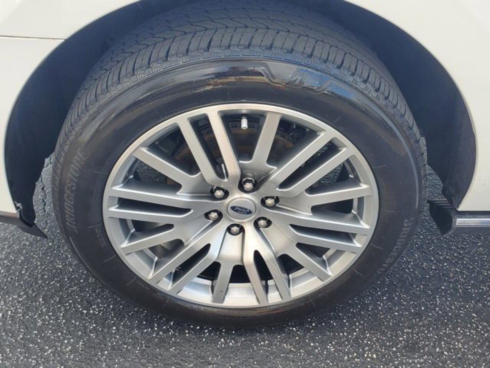 Certified 2023 Ford Expedition Max Limited AWD/4WD image 4