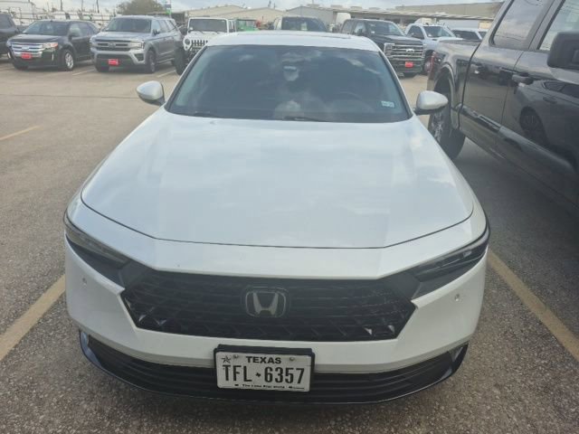 Used 2023 Honda Accord Touring image 6