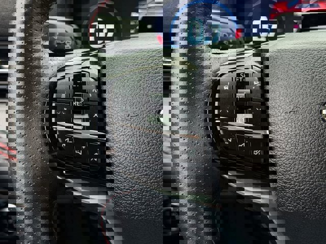 Certified 2025 Ford Explorer ST-Line w/ Premium Package image 37