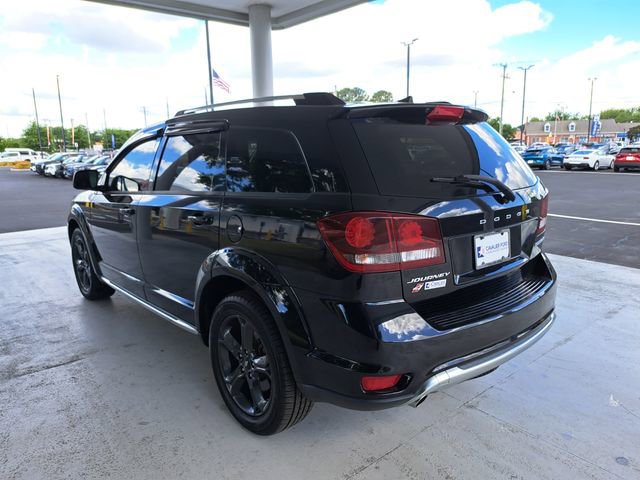 Used 2019 Dodge Journey Crossroad w/ Popular Equipment Group AWD/4WD image 4
