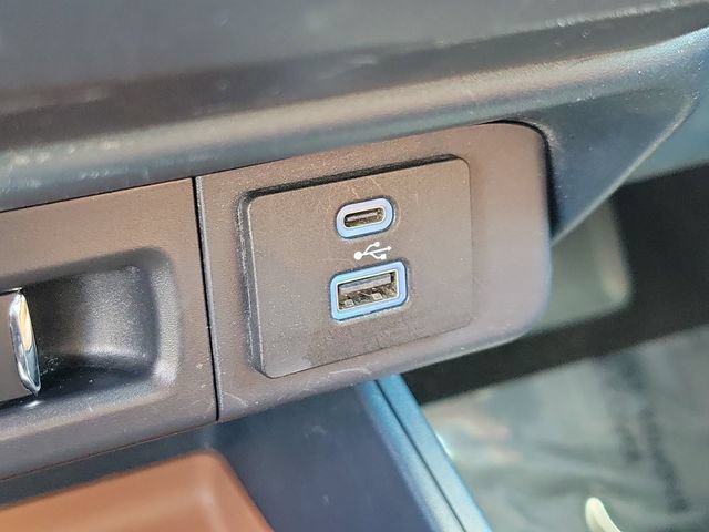 Certified 2022 Ford Maverick Lariat w/ Lariat Luxury Package FWD image 33