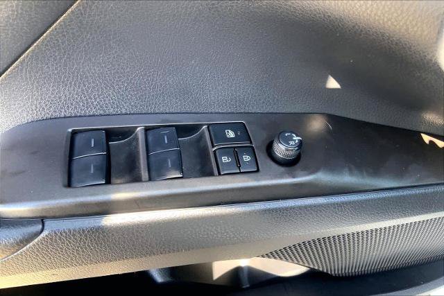 Used 2023 Toyota Camry SE AWD/4WD image 36