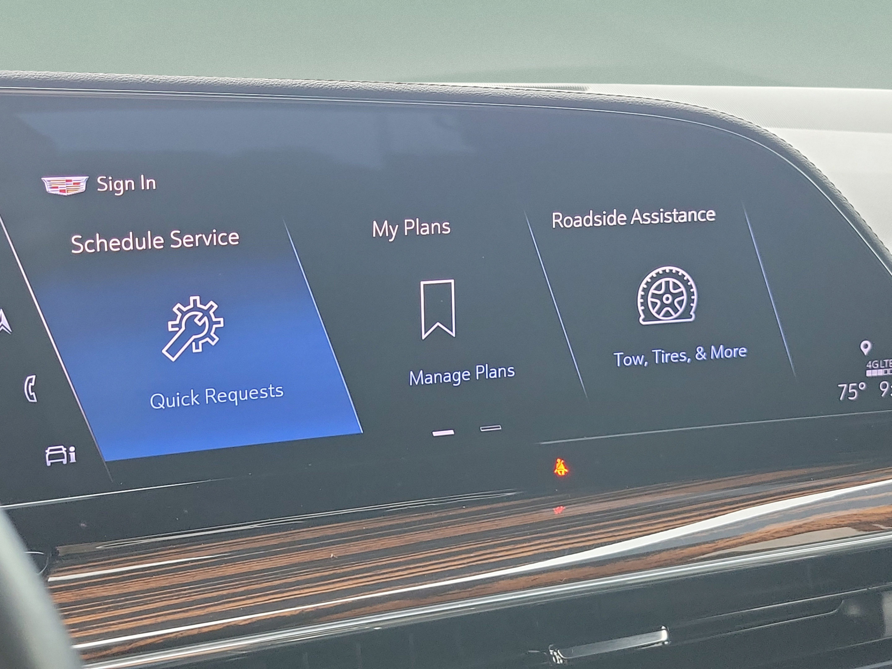 Used 2024 Cadillac Escalade Luxury w/ LPO, Floor Liner Package AWD/4WD image 26