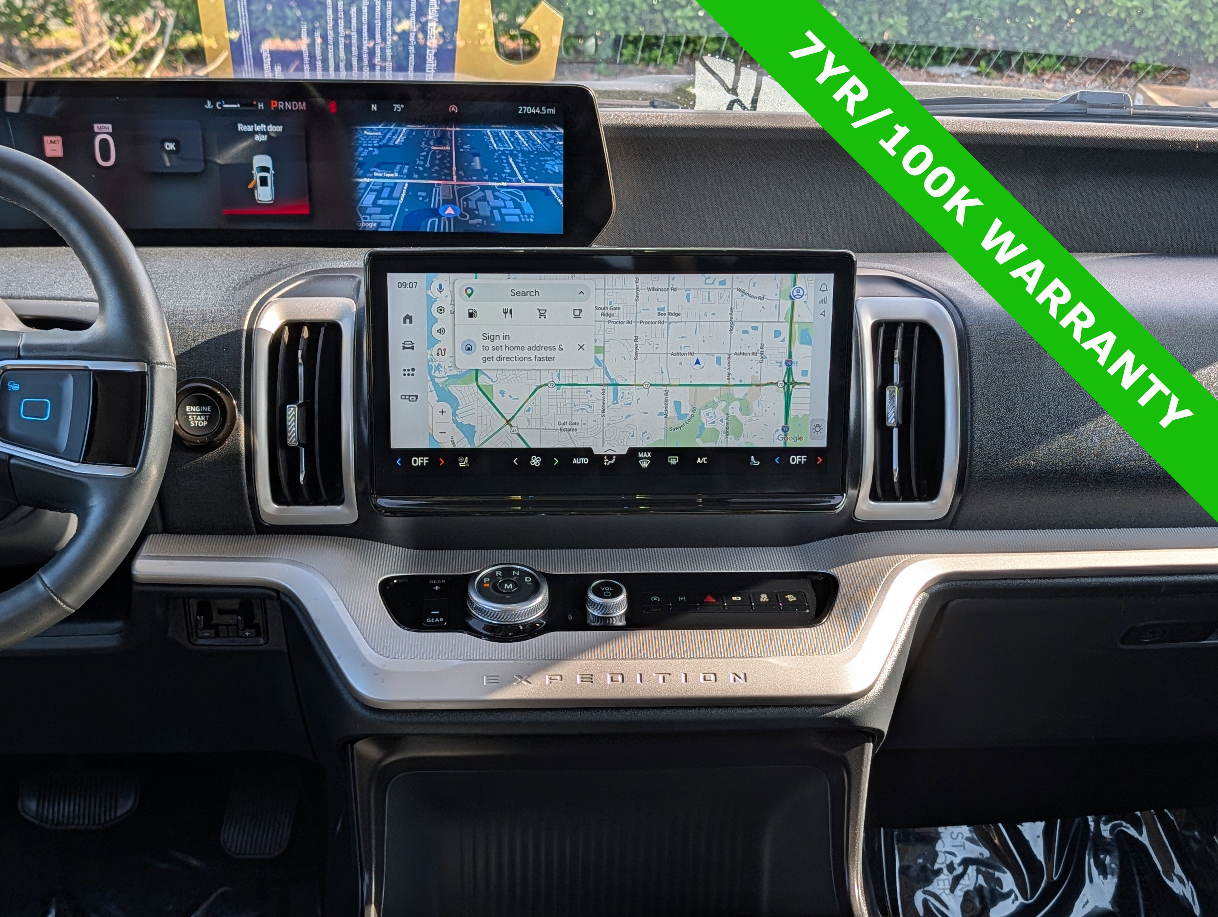 Certified 2025 Ford Expedition Active AWD/4WD image 22