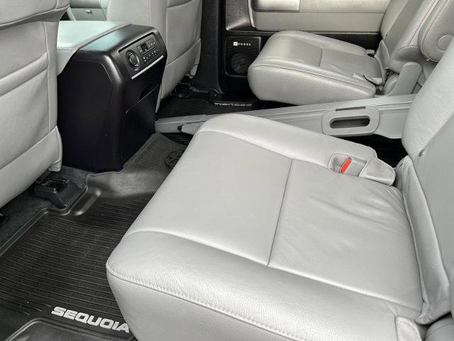 Used 2018 Toyota Sequoia Limited w/ Safety & Convenience Package image 16