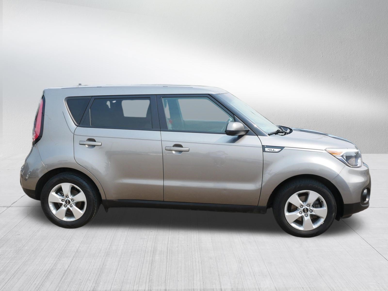 Used 2018 Kia Soul FWD image 8