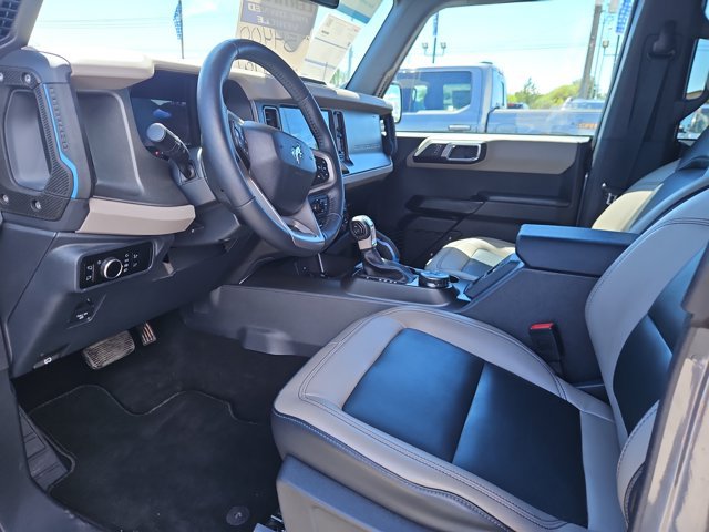 Certified 2024 Ford Bronco Wildtrak AWD/4WD image 10