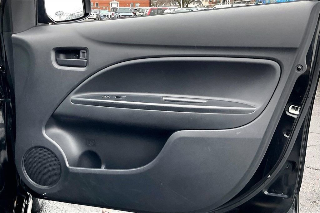 Used 2024 Mitsubishi Mirage ES FWD image 21