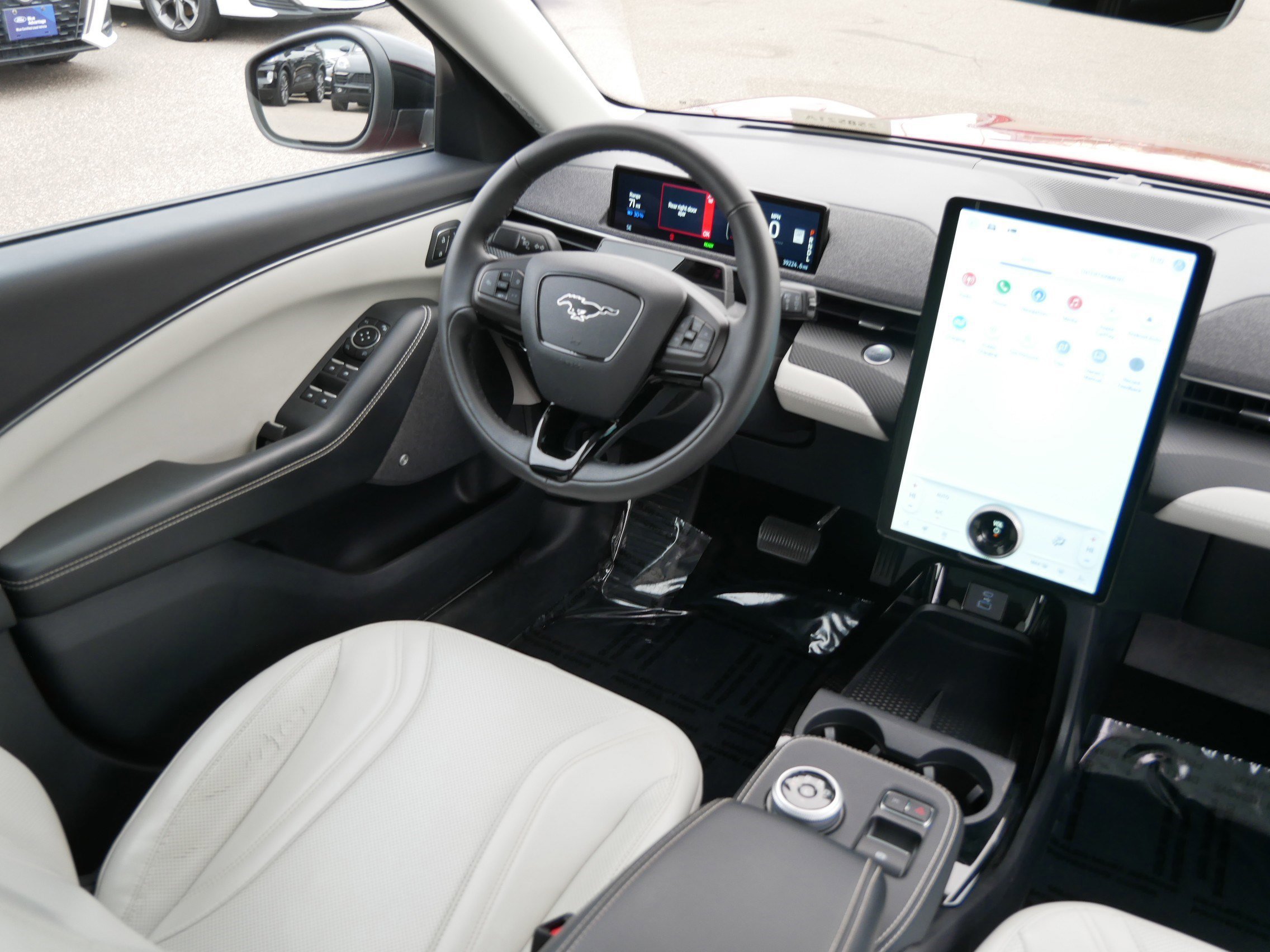 Certified 2022 Ford Mustang Mach-E Premium image 9