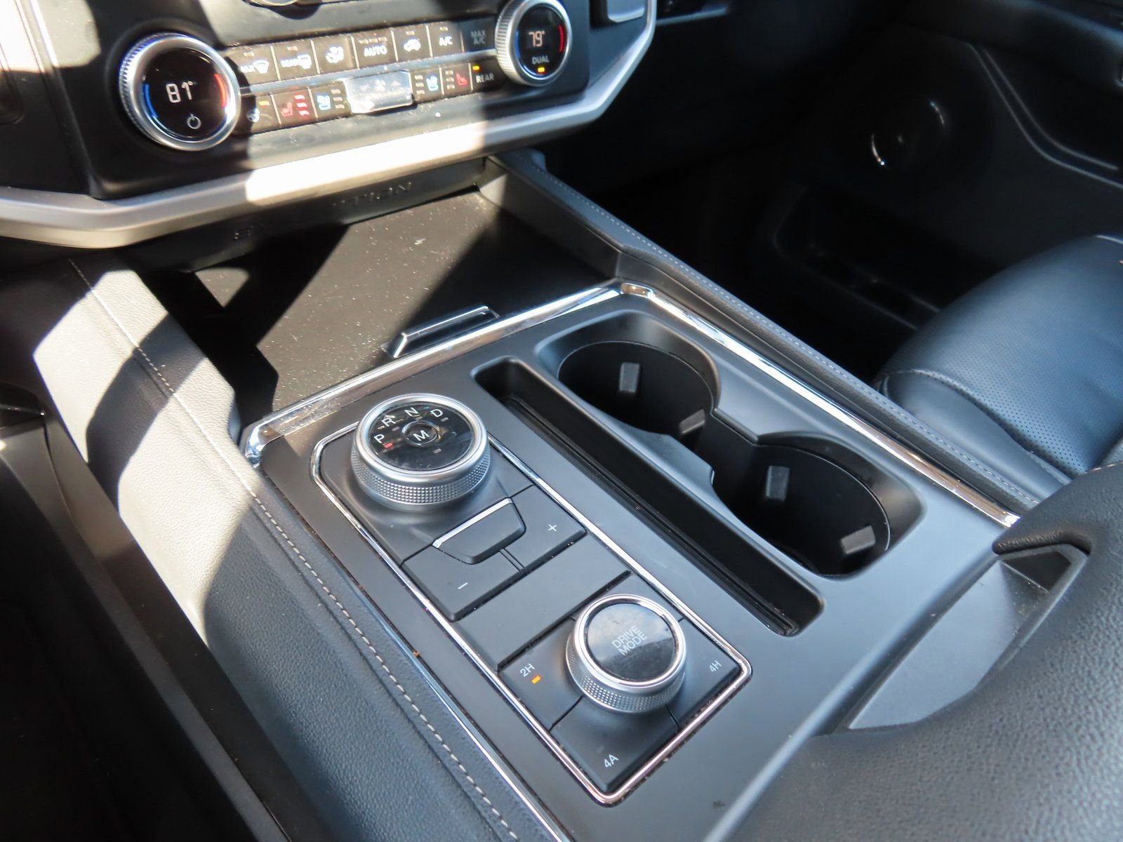 Certified 2024 Ford Expedition Max XLT image 26