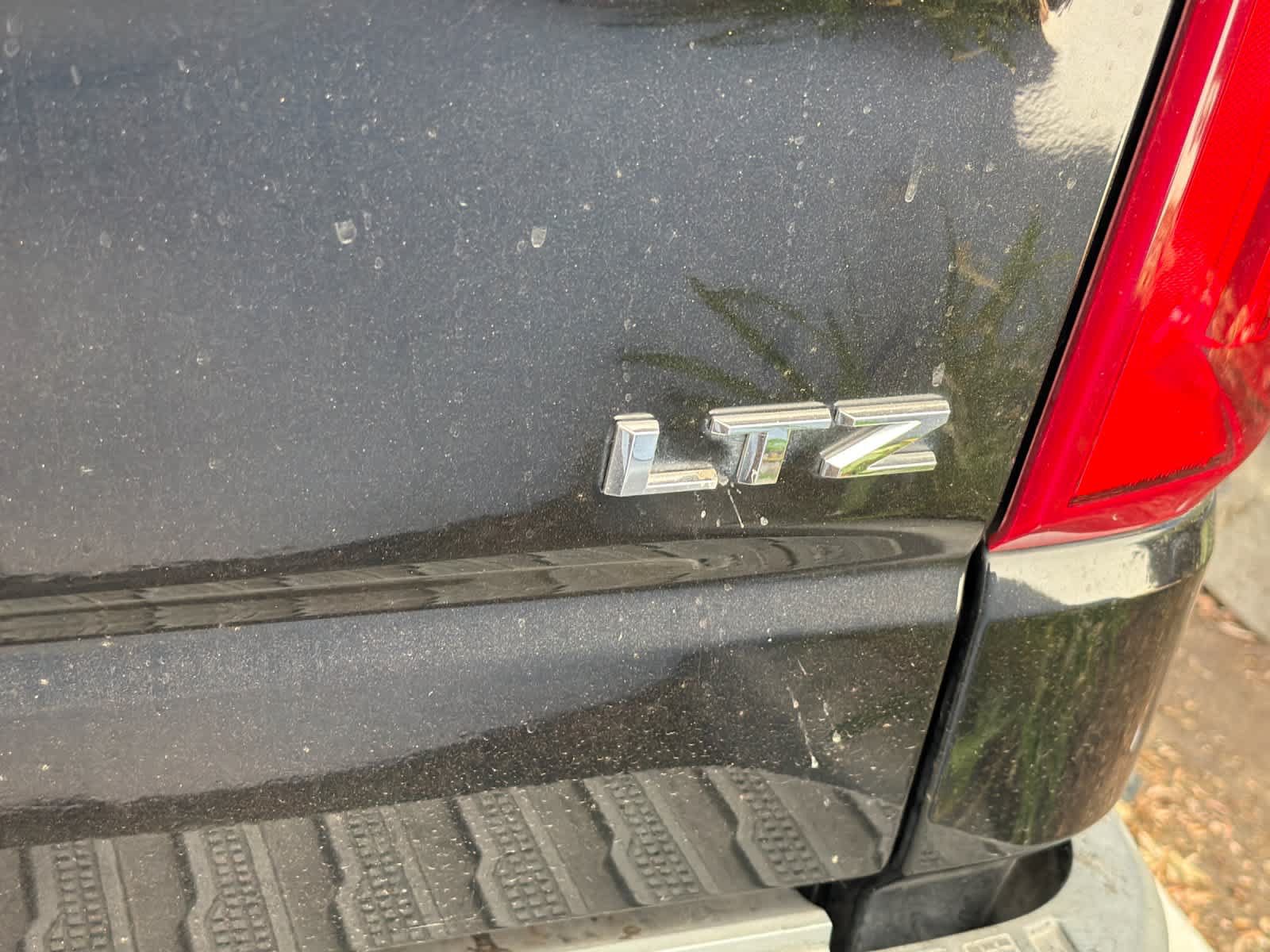 Used 2019 Chevrolet Silverado 1500 LTZ w/ LTZ Plus Package RWD image 10