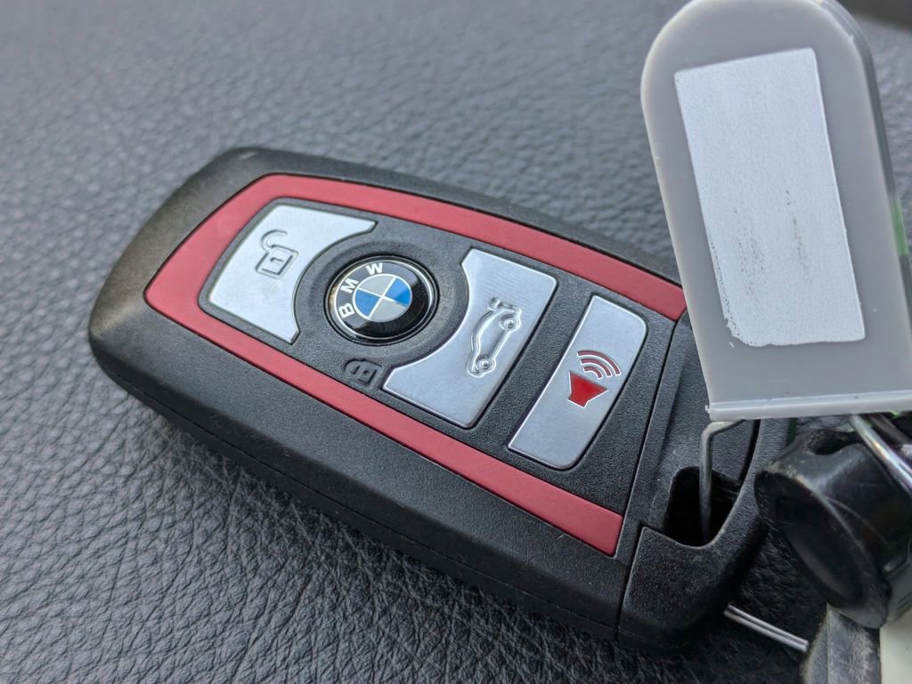 Used 2018 BMW 330i Sedan w/ Convenience Package RWD image 27
