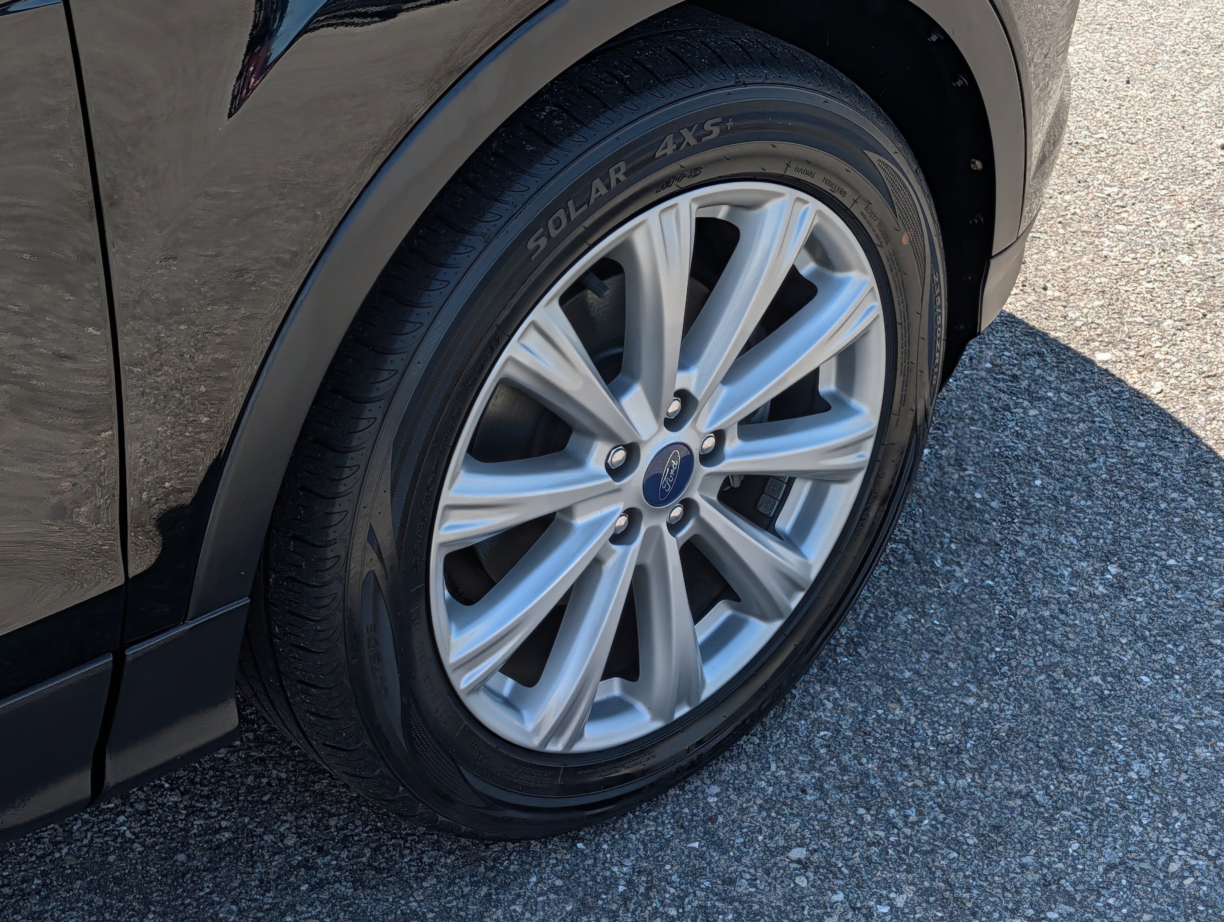 Certified 2017 Ford Escape Titanium FWD image 12