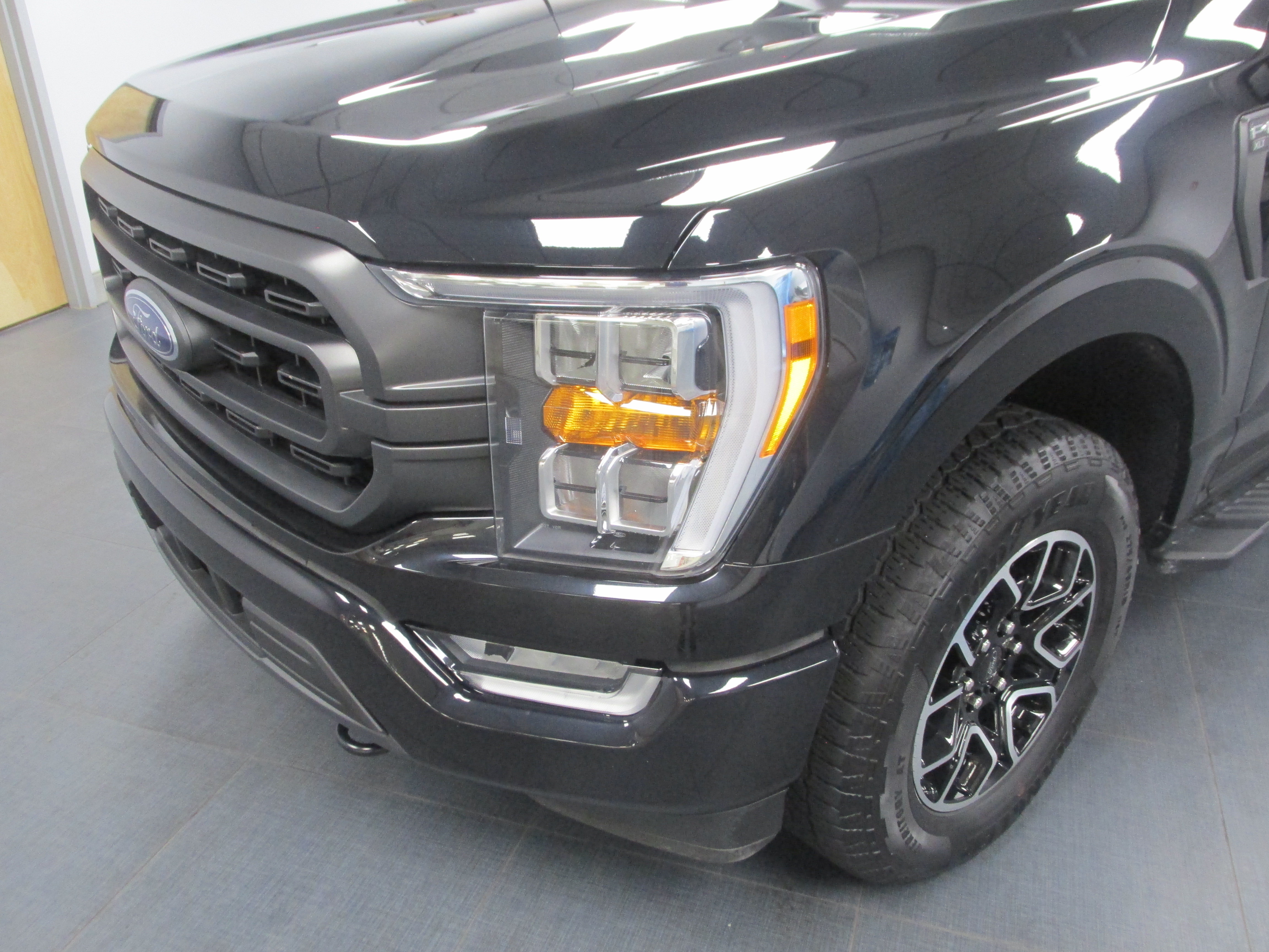 Certified 2023 Ford F150 XLT w/ Equipment Group 302A High AWD/4WD image 9