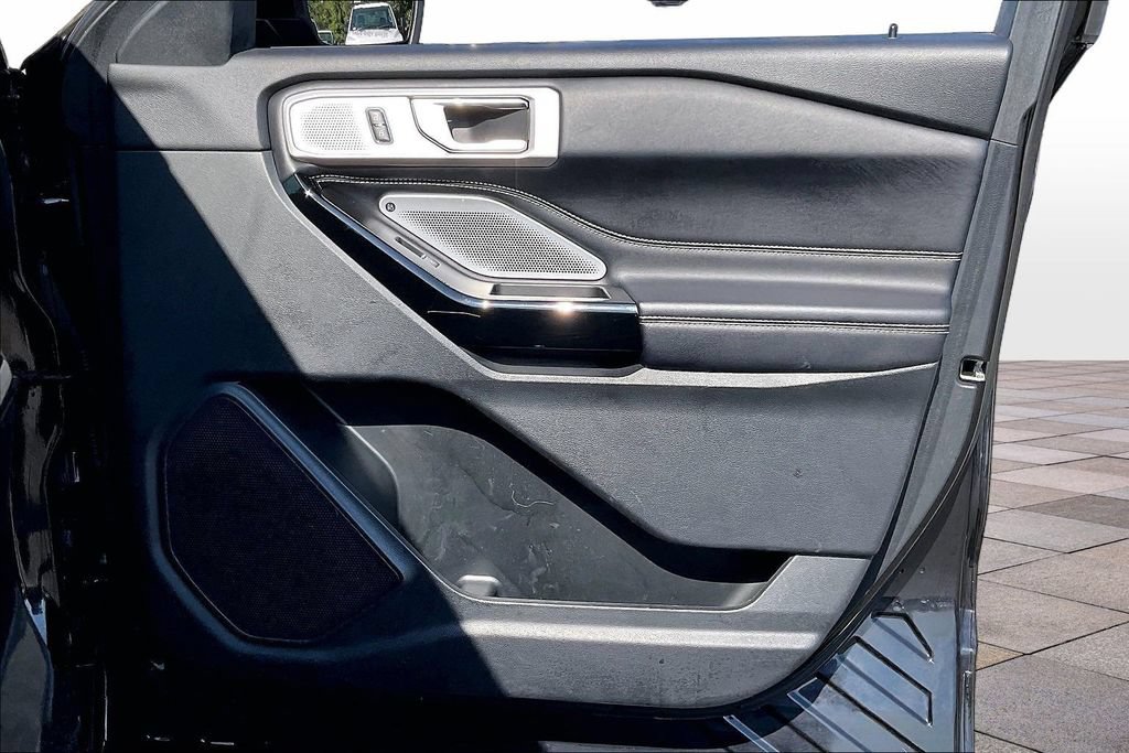 Certified 2021 Ford Explorer ST w/ Equipment Group 401A AWD/4WD image 24