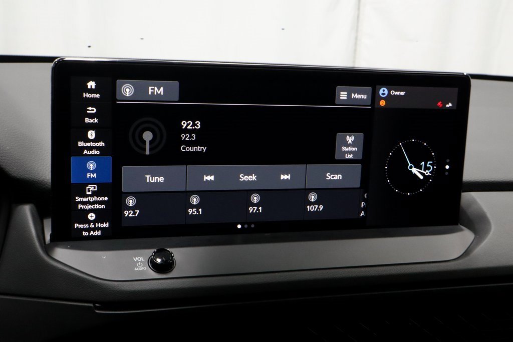 Used 2024 Honda Accord Sport image 3