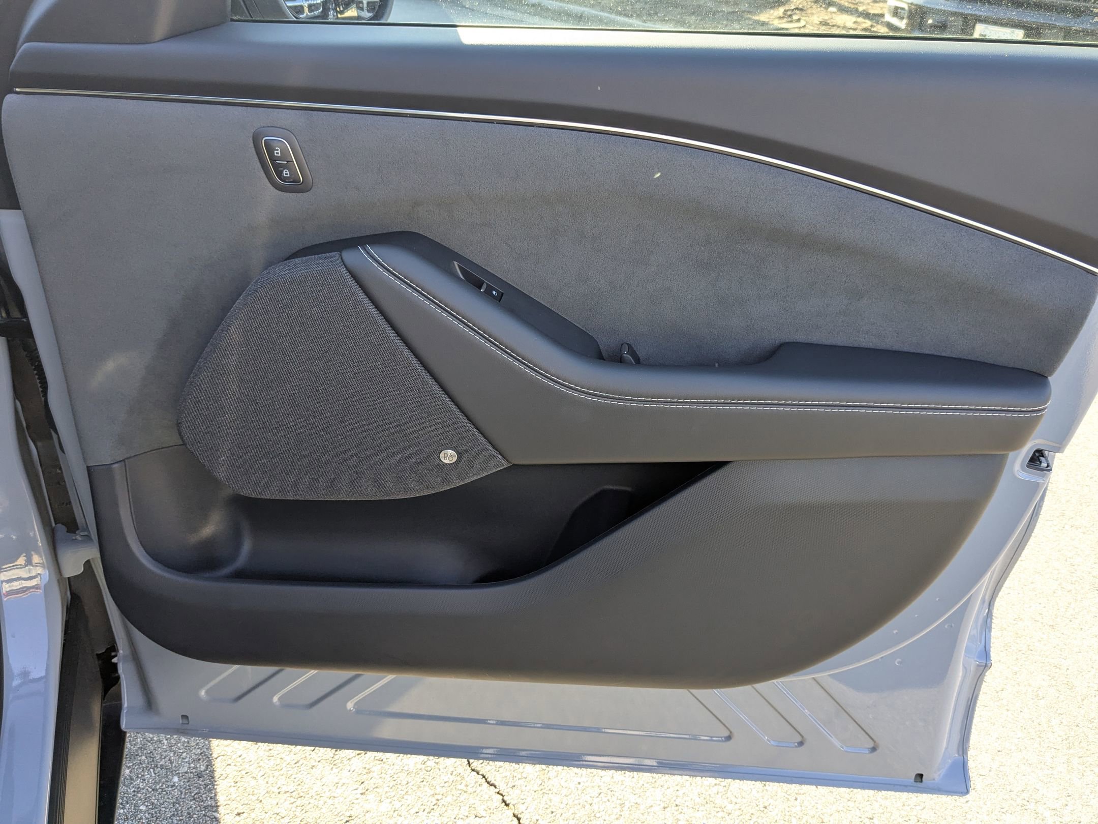 Certified 2025 Ford Mustang Mach-E GT image 40