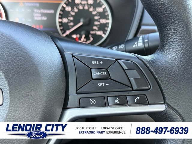 Used 2025 Nissan Altima 2.5 SV FWD image 21