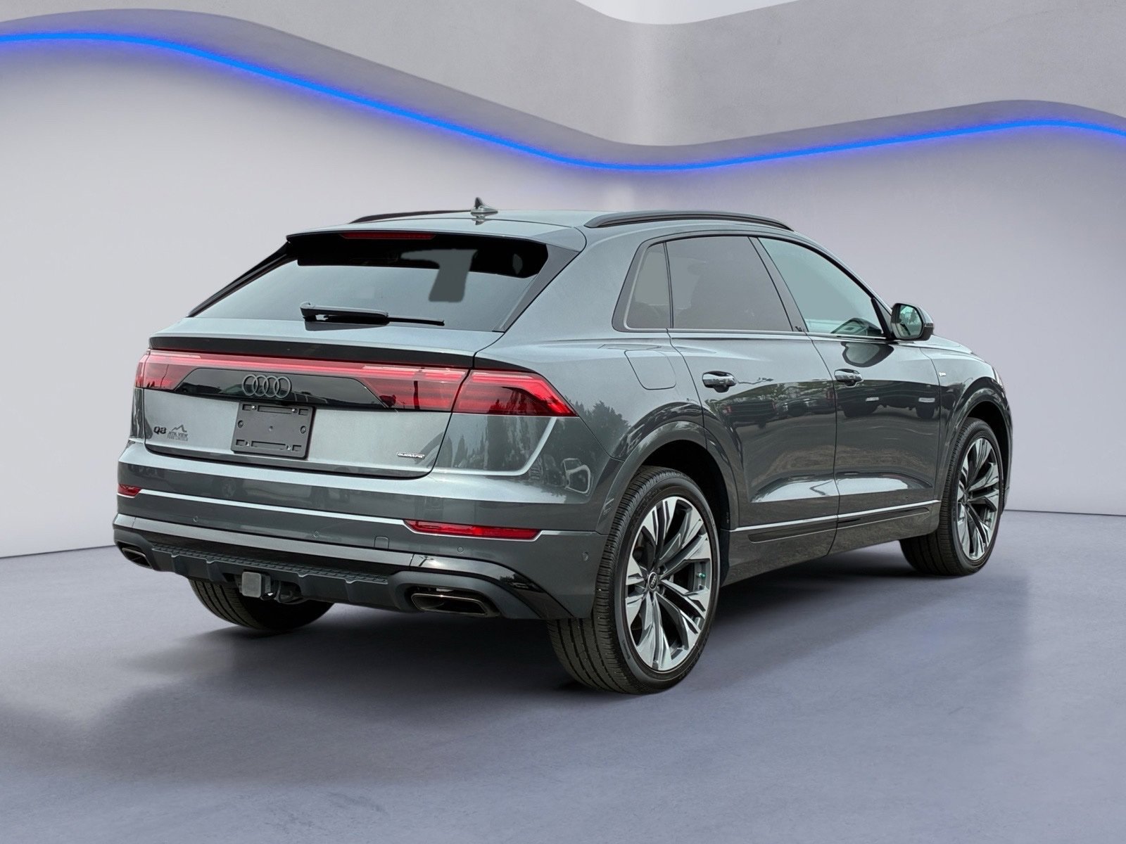 Used 2025 Audi Q8 Premium Plus AWD/4WD image 6
