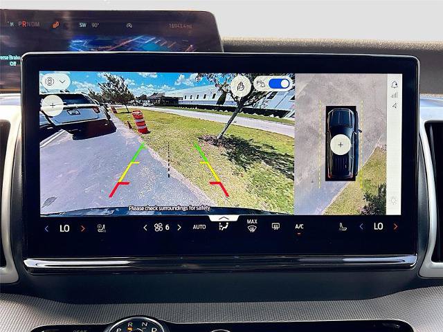 Certified 2025 Ford Expedition Active AWD/4WD image 15