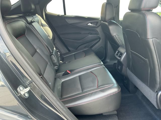 Used 2023 Chevrolet Equinox RS w/ RS Leather Package AWD/4WD image 18