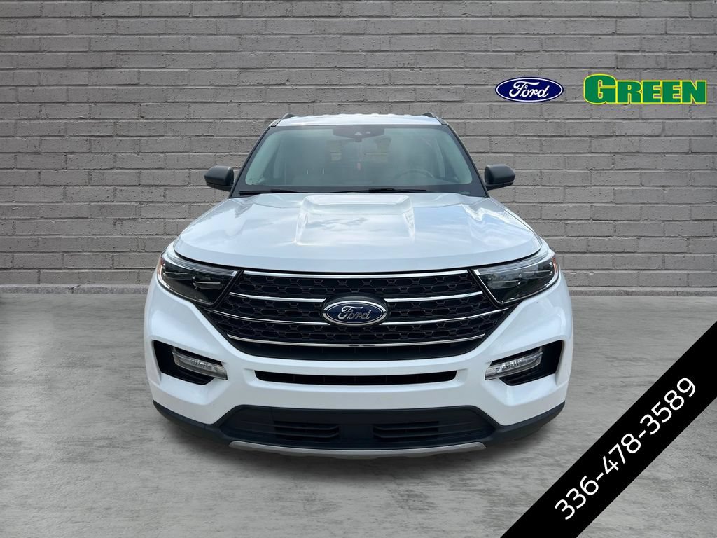Certified 2023 Ford Explorer XLT w/ Equipment Group 202A AWD/4WD image 9