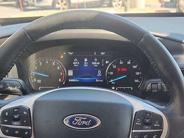 Certified 2022 Ford Explorer XLT w/ Equipment Group 202A image 13